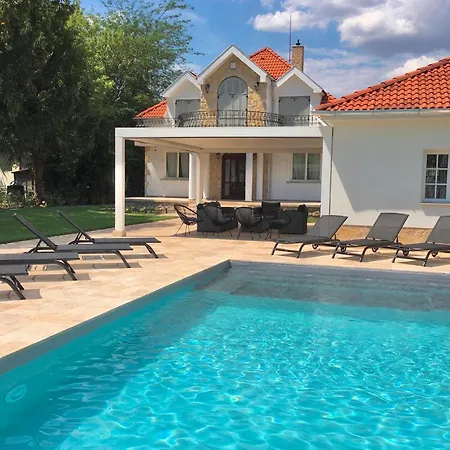 Villa Elysee Balaton *